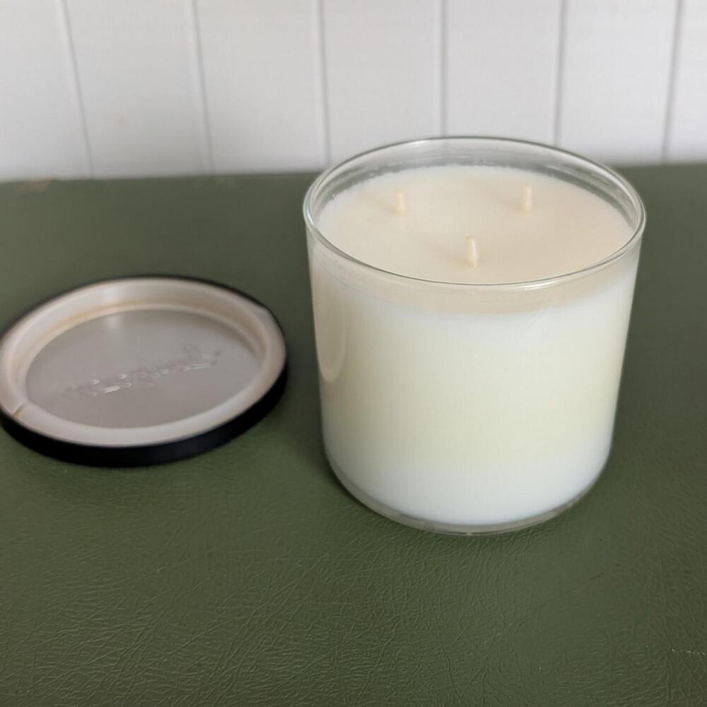 Ulta Pomegranate Petals & Beachside Bonfire 3 Wick Candles - Picture 6 of 7